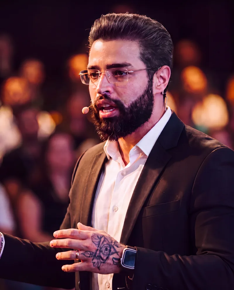 Cristhyan Kohlhase em palestra (1)